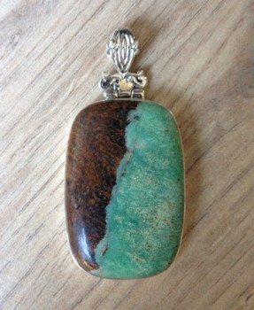 Zilveren edelsteen hanger met Boulder Chrysopraas